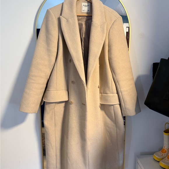 Abercrombie & Fitch Jackets & Blazers - Abercrombie & Fitch Double-Breasted Trench Coat - Cream